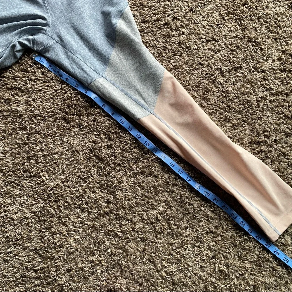 Outdoor Voices 7/8 Springs Athletic Leggings in Lake Dove Rose Quartz EUC Medium